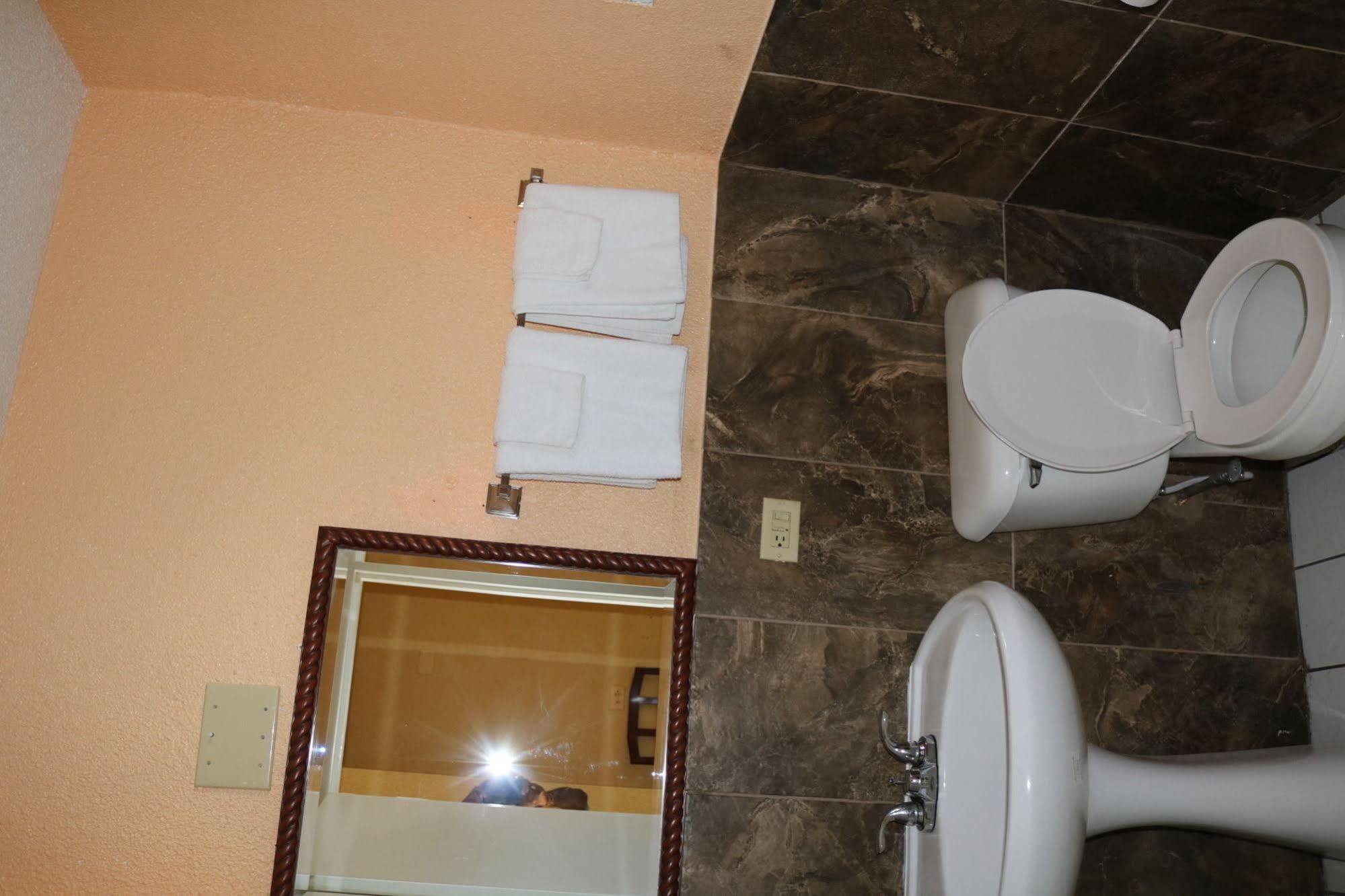 أوك لاون Miami Inn & Suites المظهر الخارجي الصورة